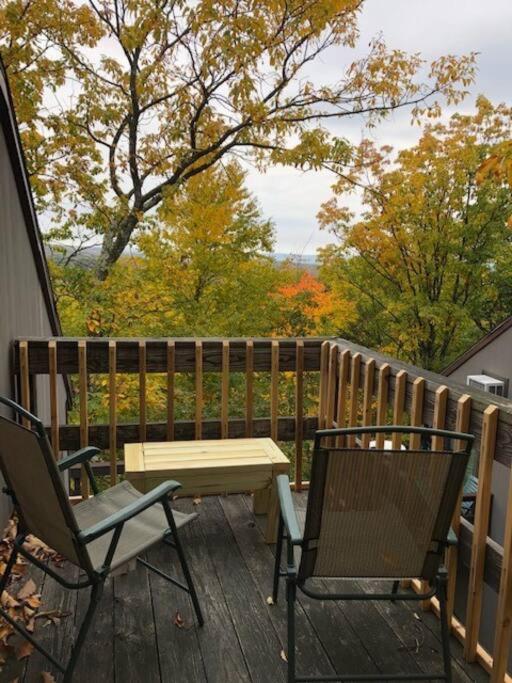3-Bedroom Vacation Home Steps To Camelback Ski Area Ski-In Ski-Out Crescent Lake Экстерьер фото